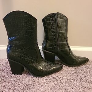 Black Croc-Embossed Mid-Calf Heeled Boots